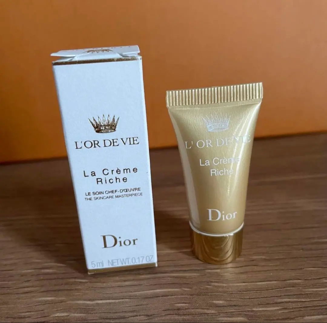2026年最新】ディオール オードヴィ セラムの人気アイテム - メルカリ
