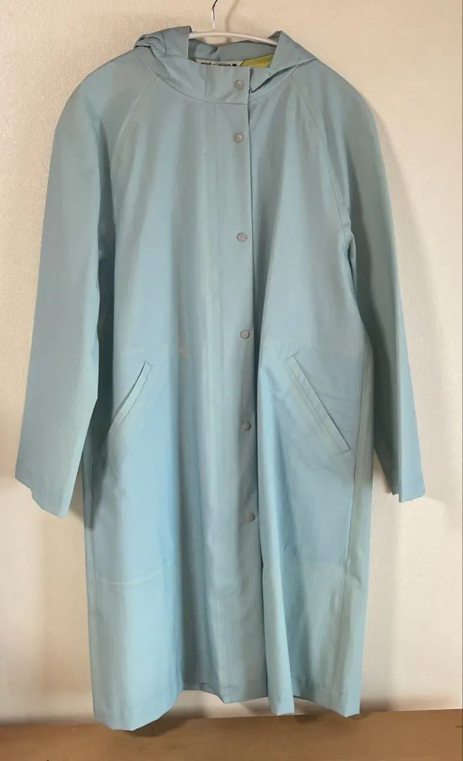 2026年最新】ミナペルホネン レインコートの人気アイテム - メルカリ