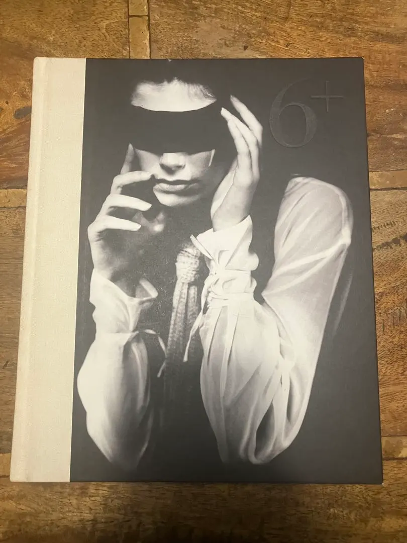 2026年最新】RAF SIMONS 写真集の人気アイテム - メルカリ