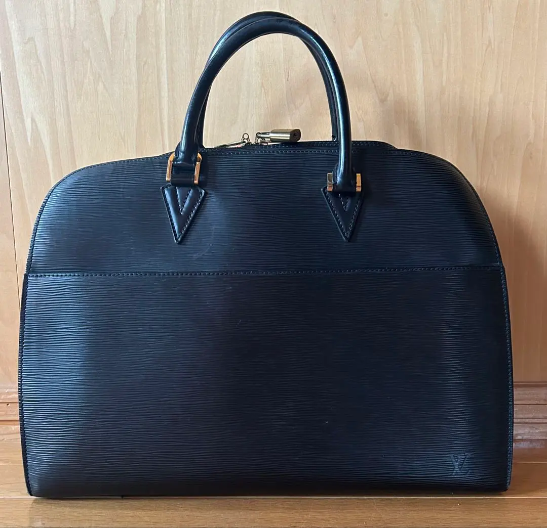 2026年最新】ルイヴィトン ソルボンヌの人気アイテム - メルカリ