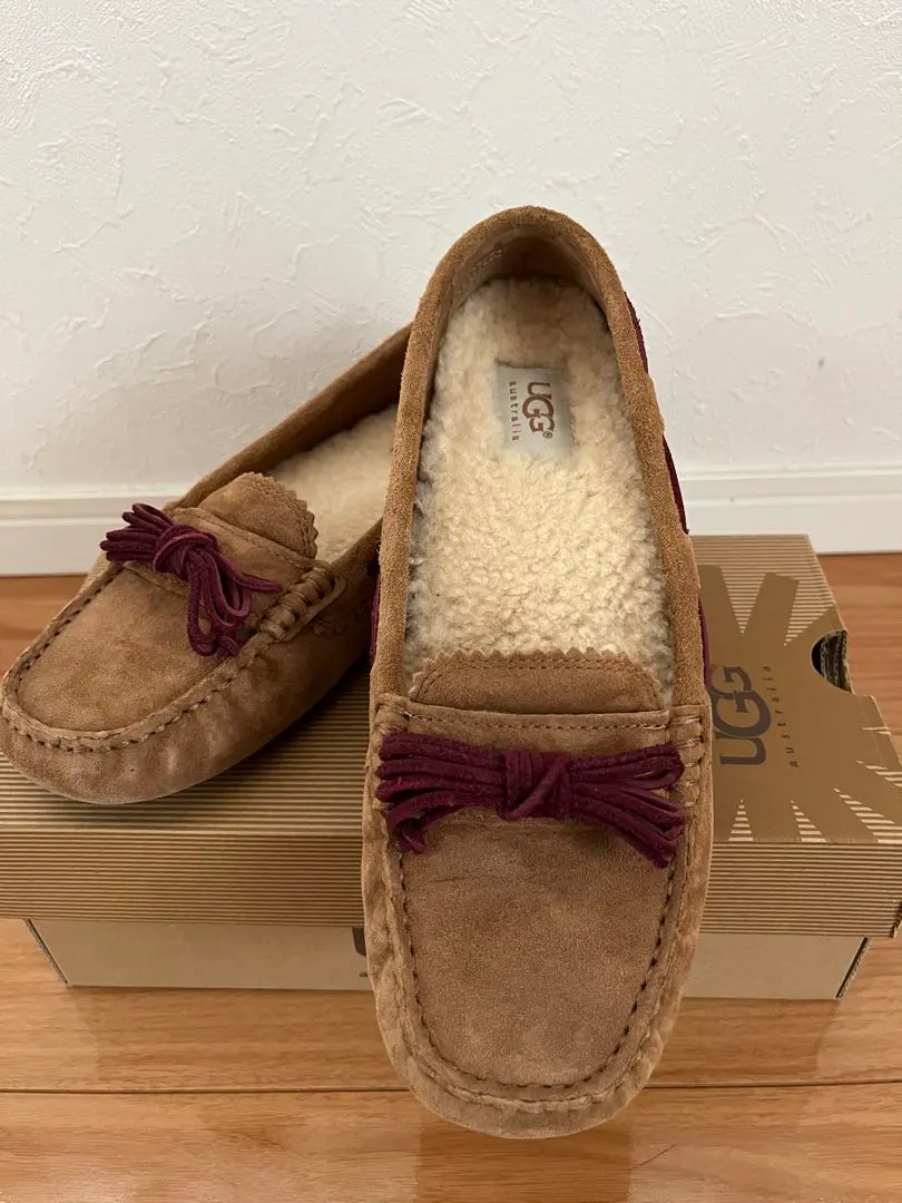 2026年最新】ugg meenaの人気アイテム - メルカリ