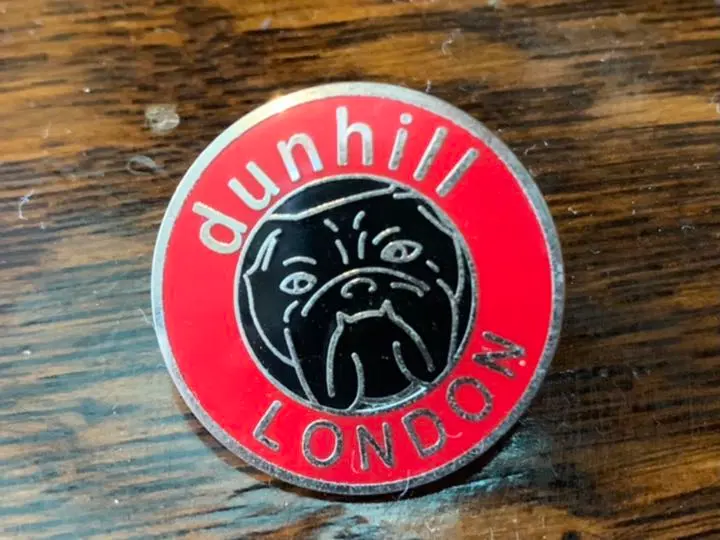 2026年最新】ダンヒル ピンバッジの人気アイテム - メルカリ