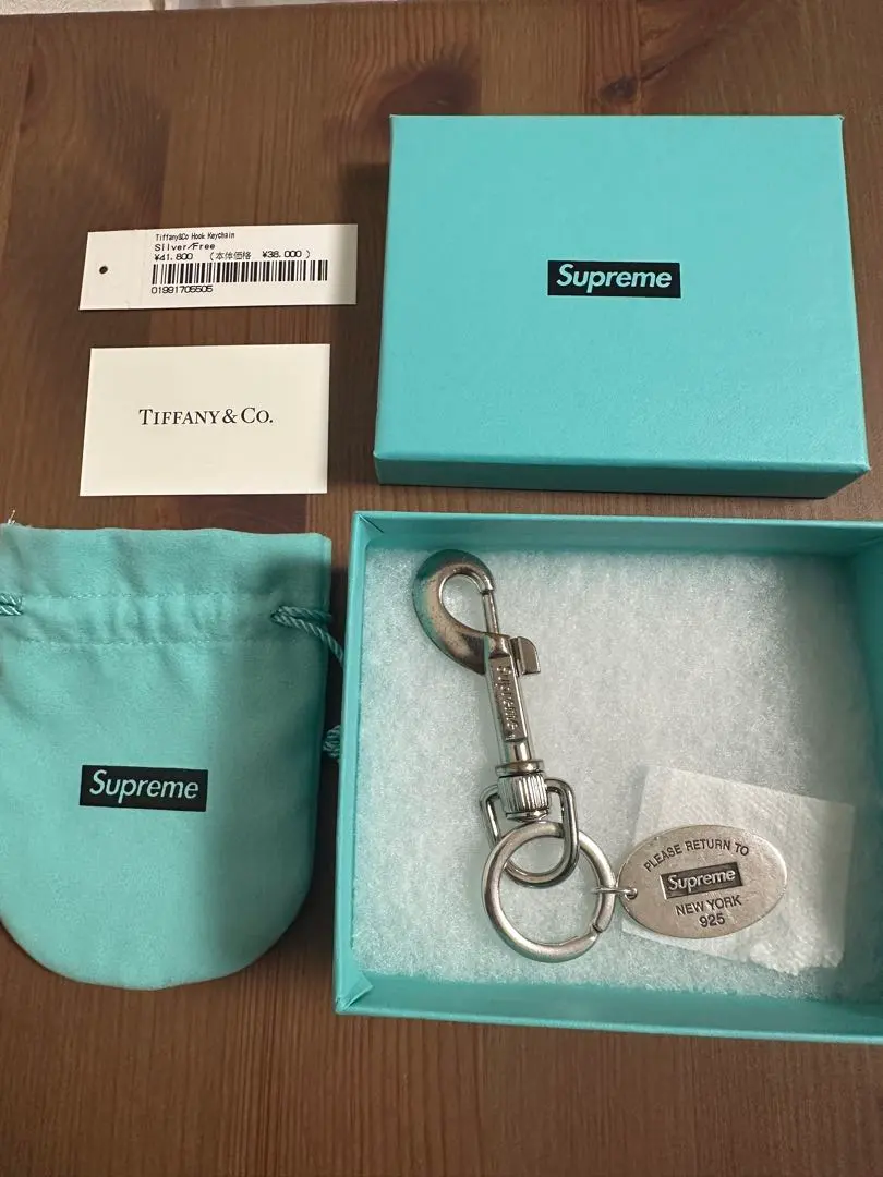 2026年最新】supreme tiffany oval tag keyringの人気アイテム - メルカリ