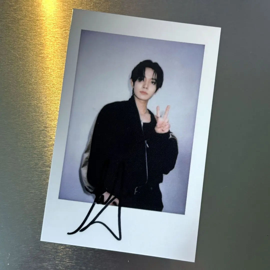 2026年最新】enhypen サイン ポラロイドの人気アイテム - メルカリ