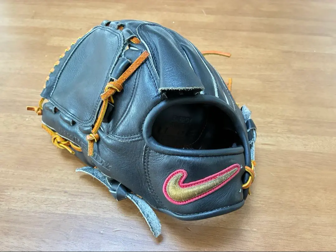 2026年最新】ナイキ 軟式左投げ用の人気アイテム - メルカリ