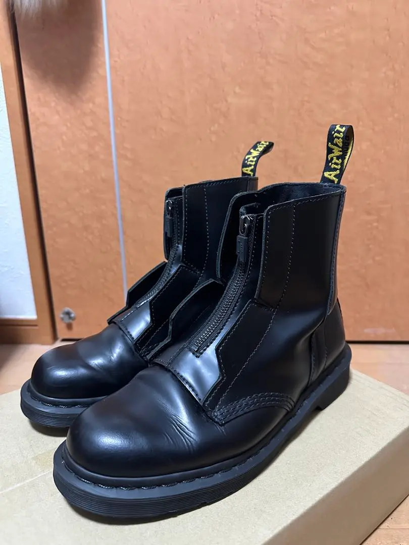 2026年最新】dr martens a cold wallの人気アイテム - メルカリ