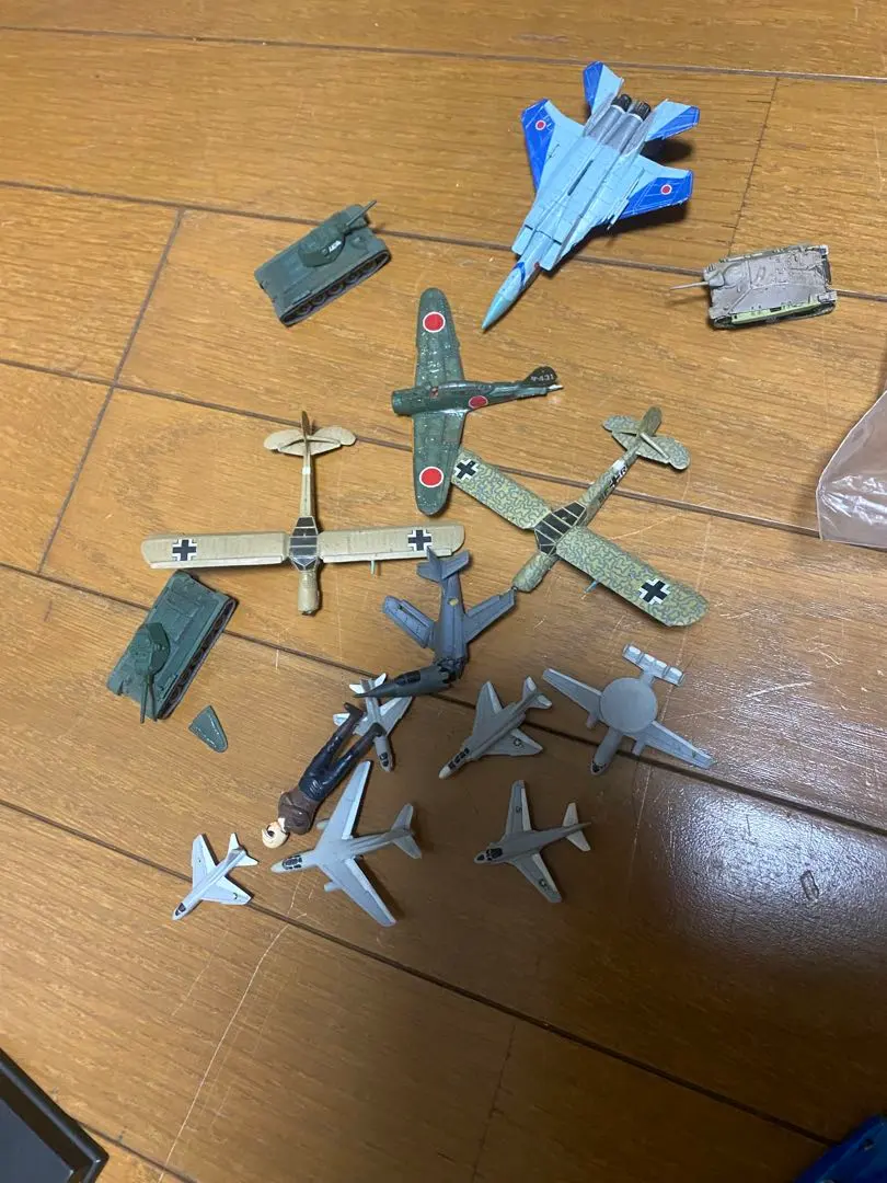 2026年最新】戦車 チョコエッグの人気アイテム - メルカリ