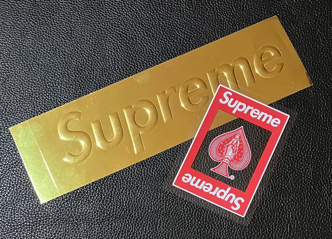 2026年最新】supreme トランプ 金の人気アイテム - メルカリ