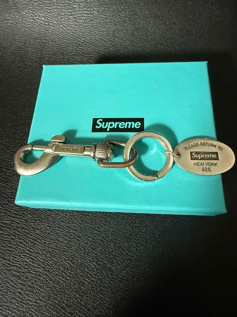 2026年最新】supreme tiffany キーリングの人気アイテム - メルカリ