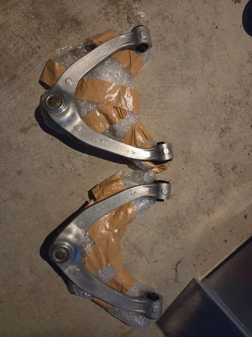 2026年最新】v36 スカイライン アッパーアームの人気アイテム - メルカリ