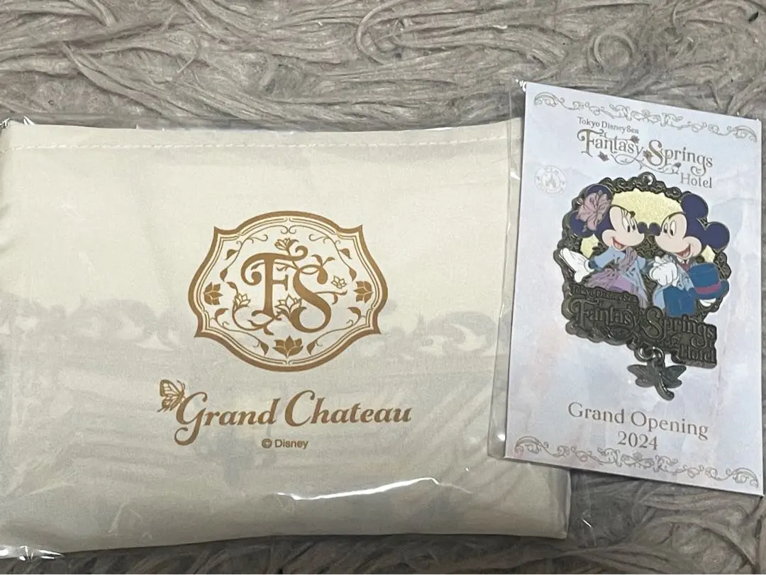 2026年最新】グランドシャトーピンバッチの人気アイテム - メルカリ