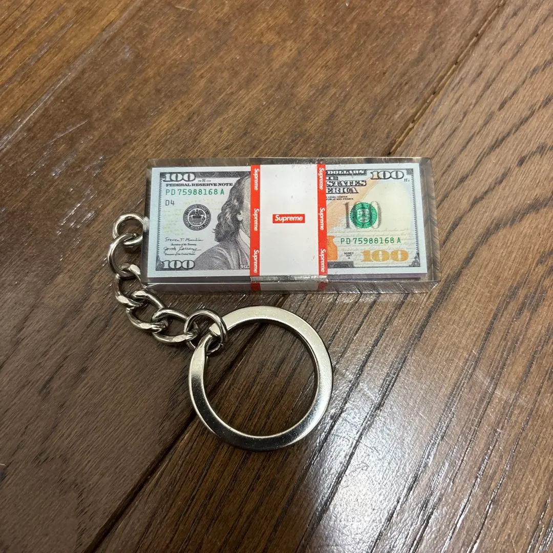 2026年最新】supreme 灰皿 キーホルダーの人気アイテム - メルカリ