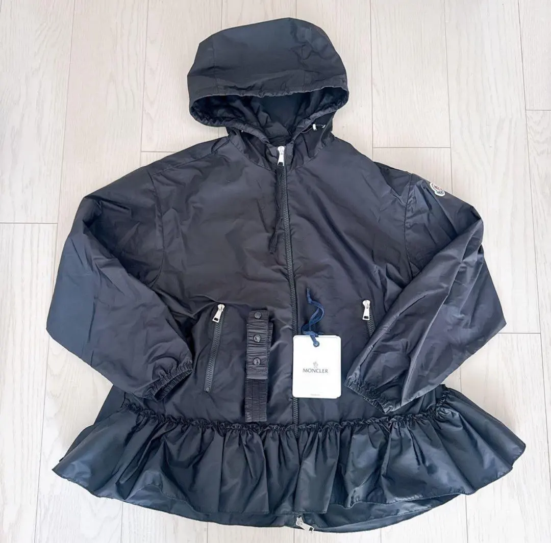 2026年最新】moncler sarcelleの人気アイテム - メルカリ