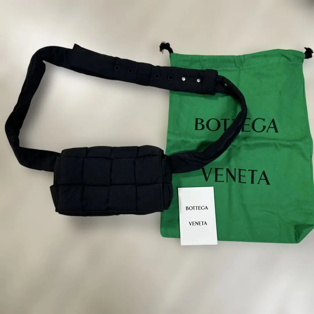 2026年最新】bottega veneta カセット ナイロンの人気アイテム - メルカリ