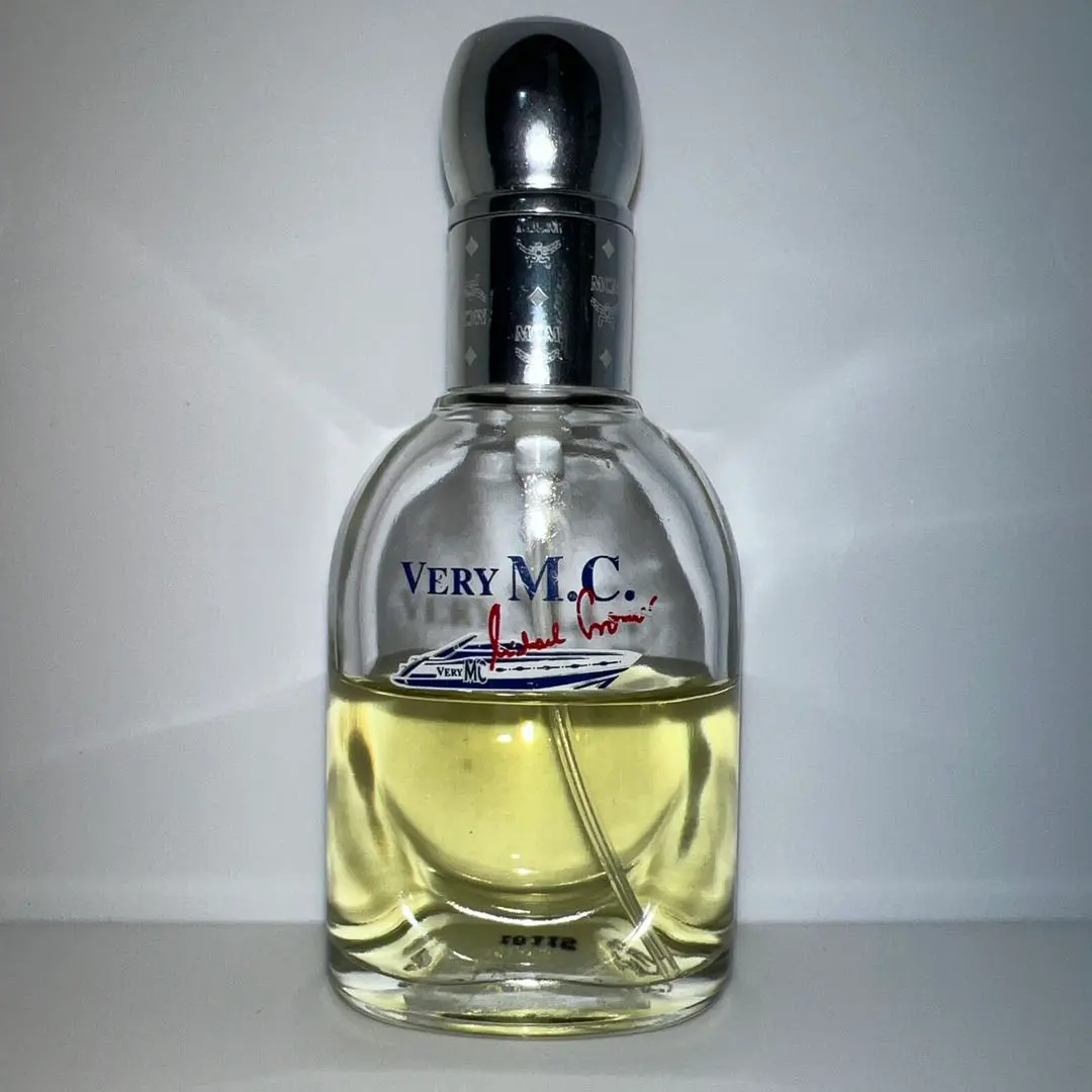 2026年最新】very mc 香水の人気アイテム - メルカリ