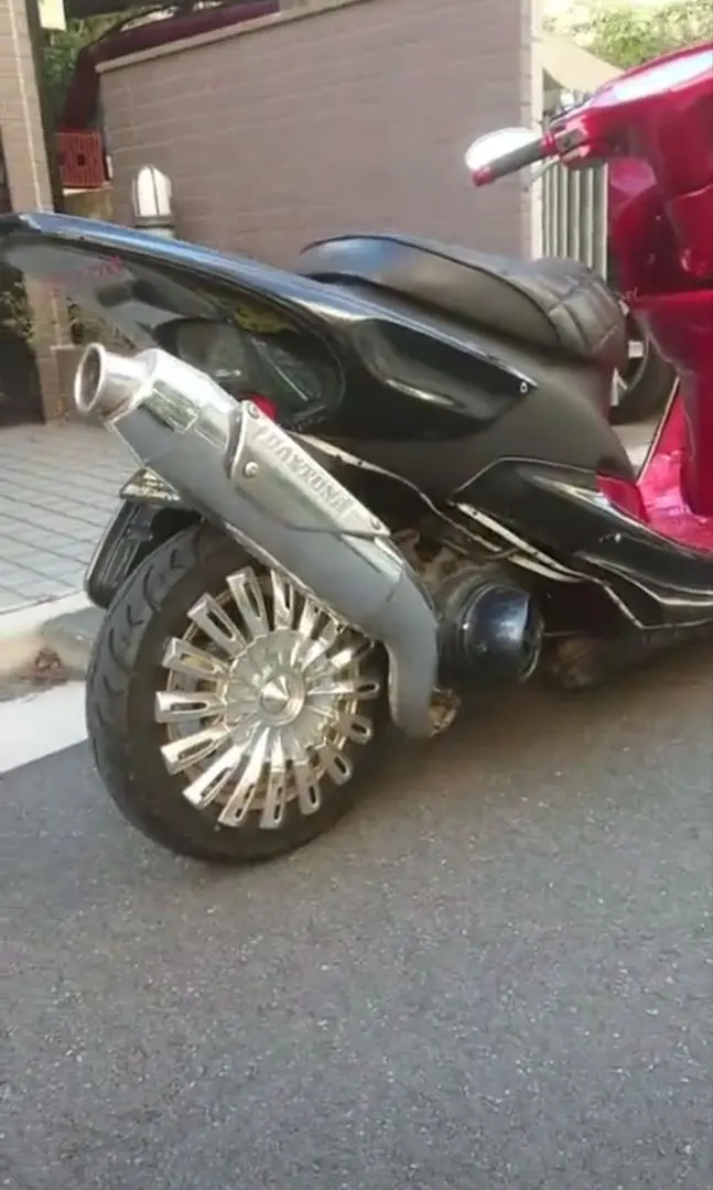 2026年最新】zx ロンホイの人気アイテム - メルカリ