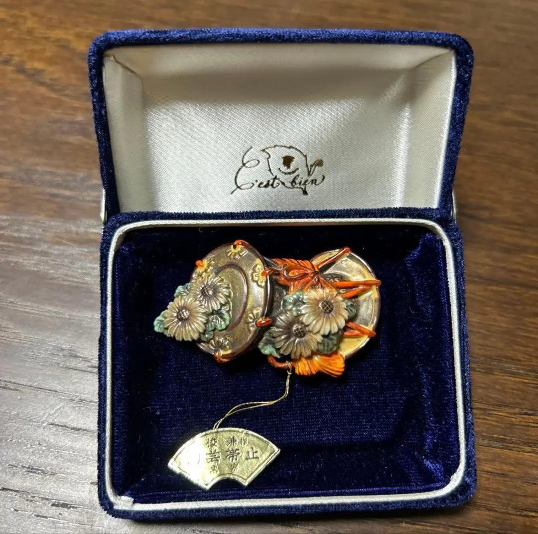 2026年最新】トシカネのブローチの人気アイテム - メルカリ