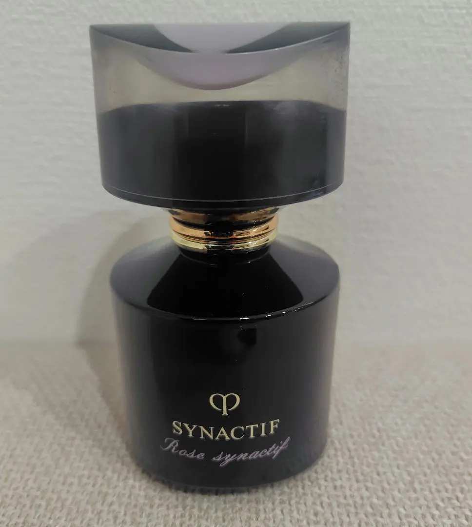 2026年最新】ローズシナクティフ 香水の人気アイテム - メルカリ