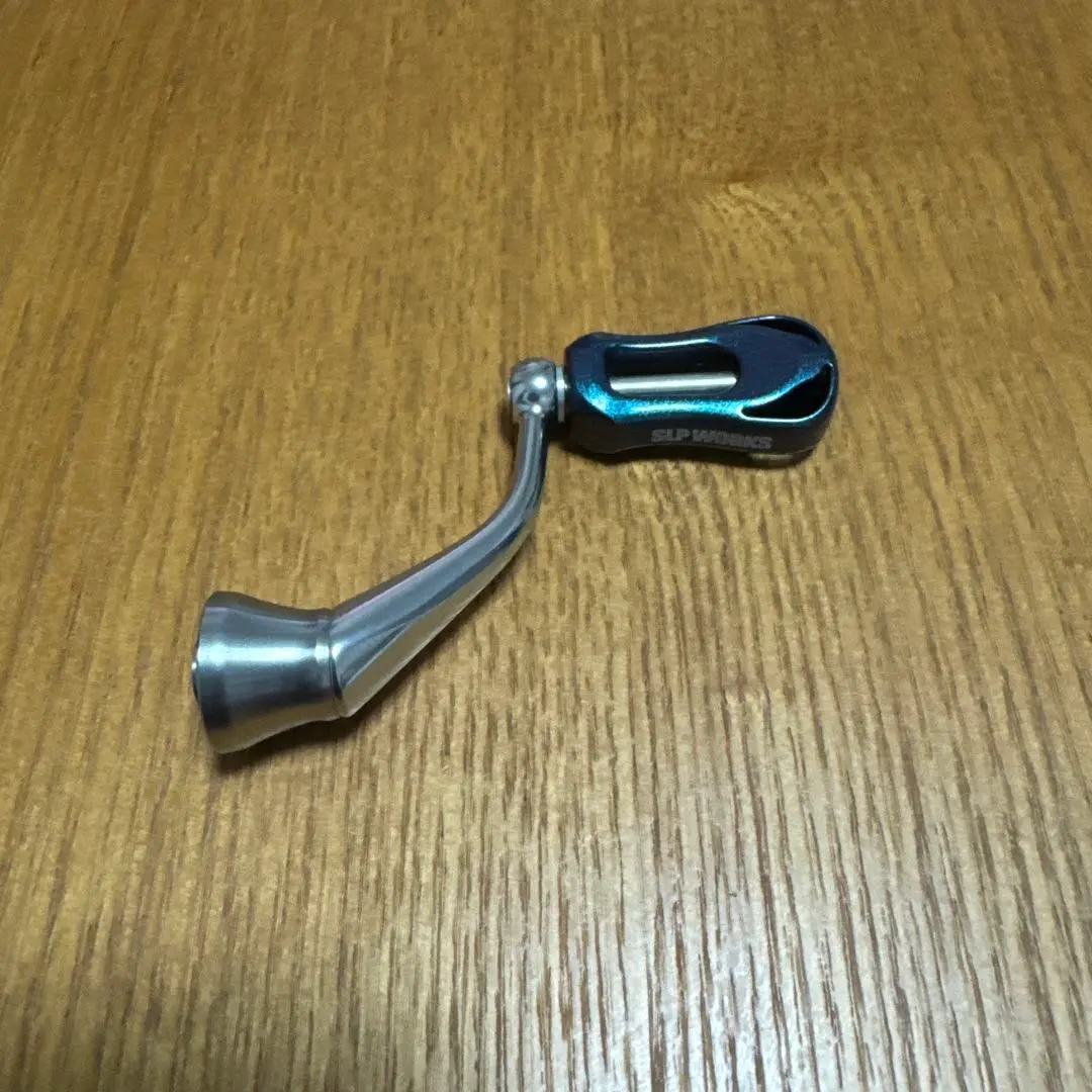 2026年最新】22イグジスト純正ハンドルの人気アイテム - メルカリ