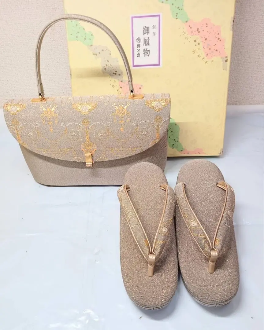 2026年最新】伊と忠 草履バッグの人気アイテム - メルカリ