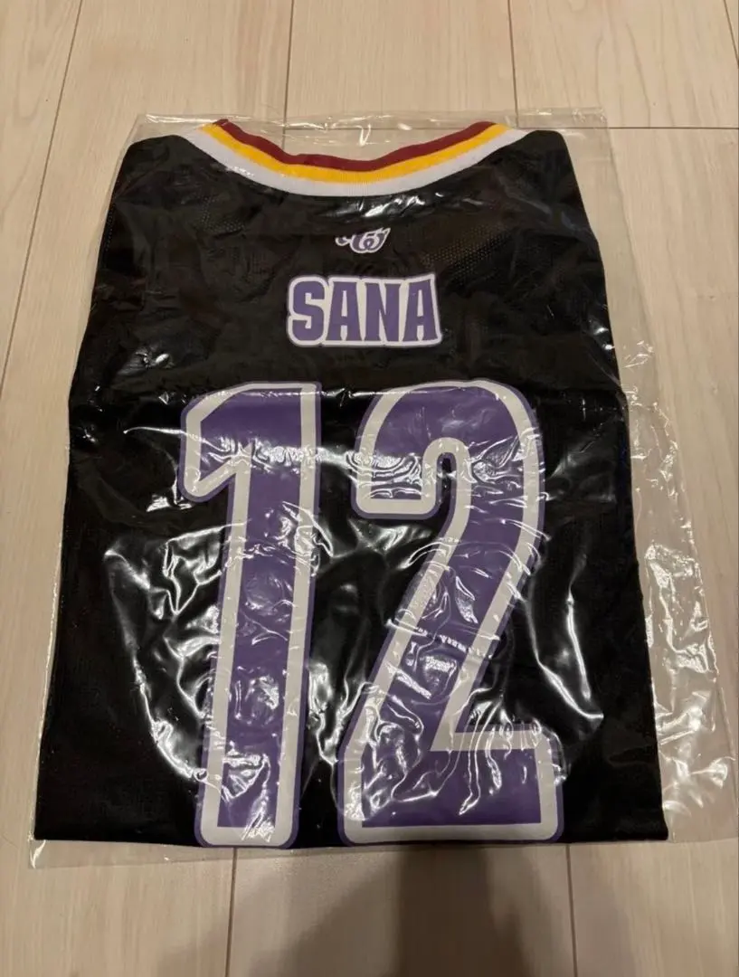 2026年最新】TWICE サナ ユニフォームの人気アイテム - メルカリ