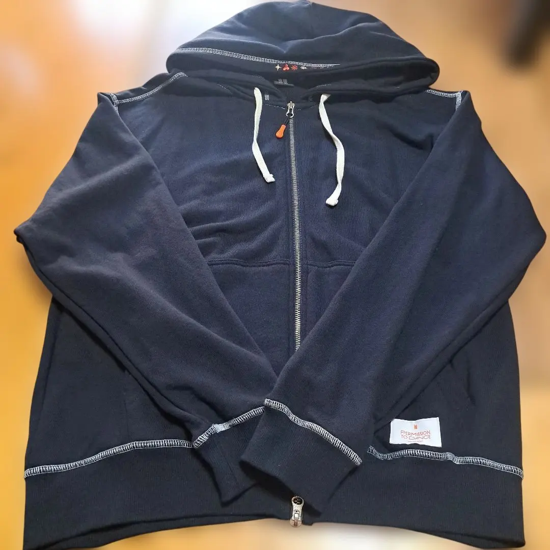 2026年最新】permission to dance パーカーの人気アイテム - メルカリ