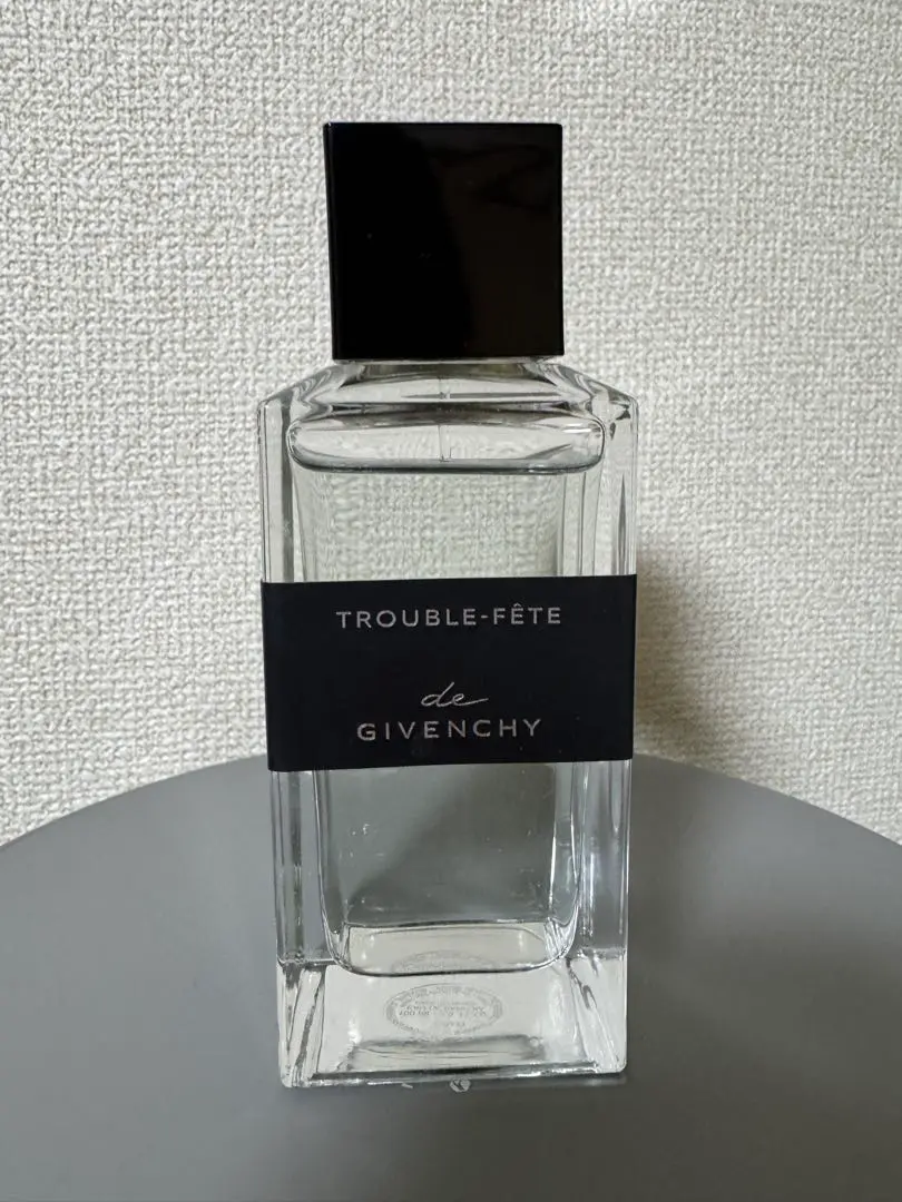 2026年最新】givenchy 香水 トロブルフェットの人気アイテム - メルカリ
