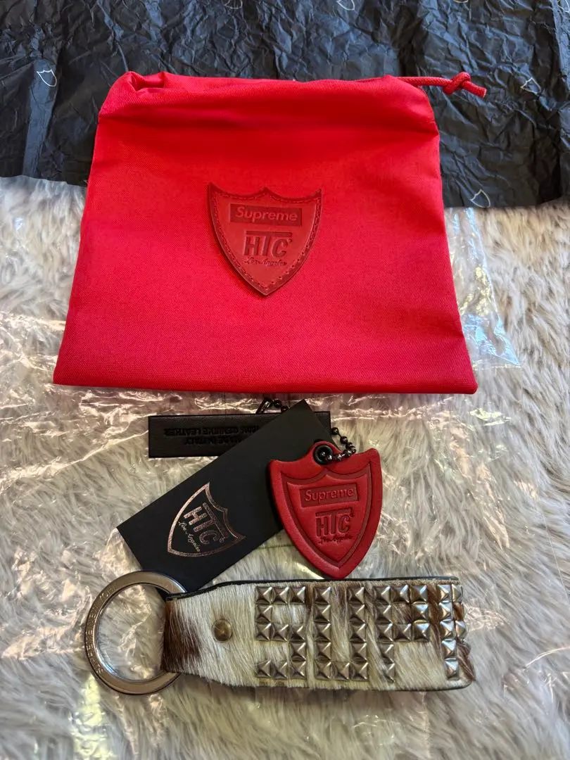 2026年最新】supreme htc studdedの人気アイテム - メルカリ