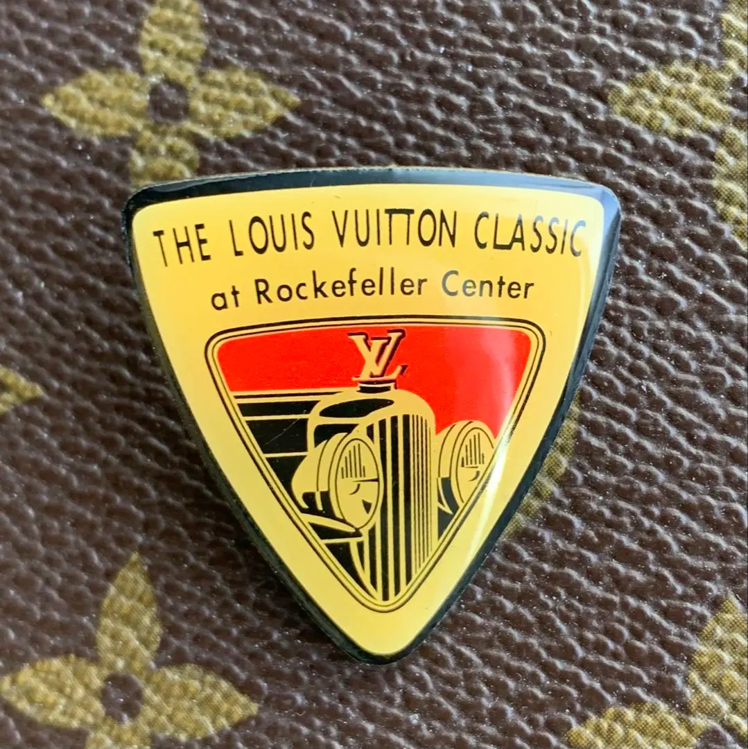 2026年最新】ヴィトン ピンバッチの人気アイテム - メルカリ