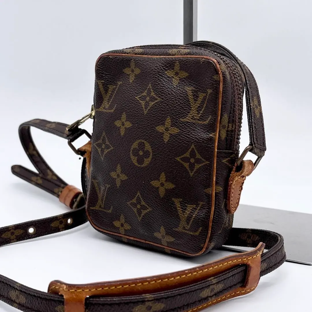 2026年最新】ヴィトン ミニダヌーブの人気アイテム - メルカリ