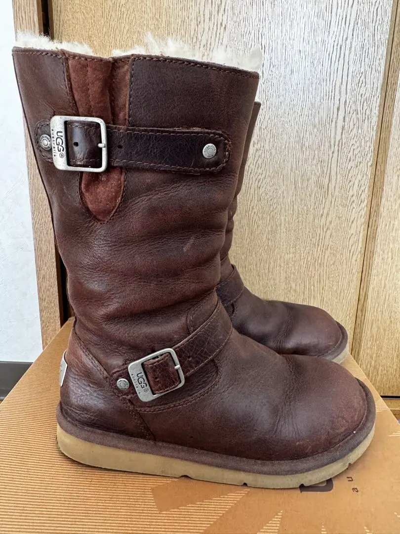 2026年最新】uggブーツケンジントンの人気アイテム - メルカリ