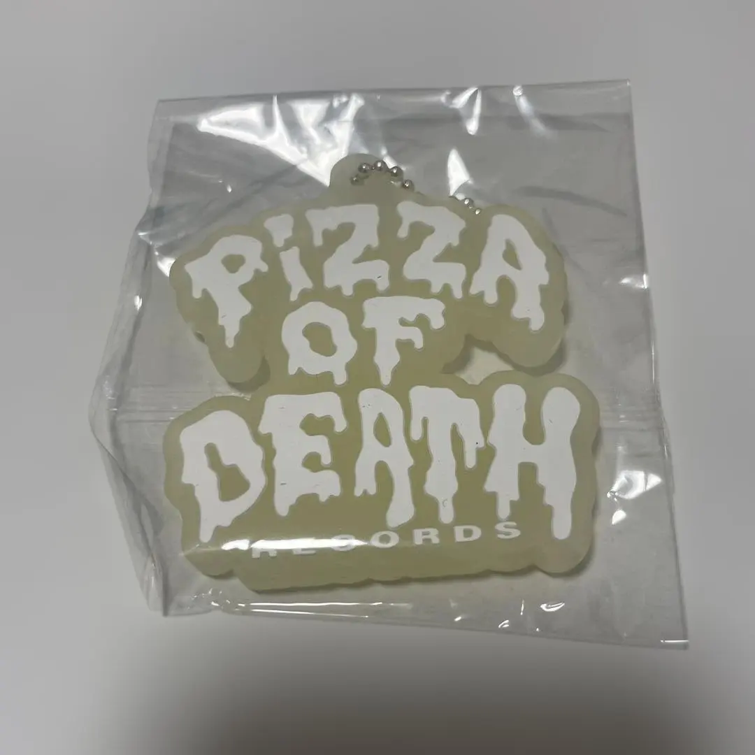 2026年最新】pizza of death キーホルダーの人気アイテム - メルカリ
