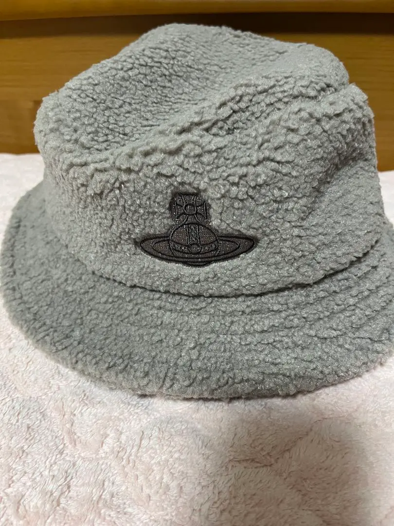 2026年最新】vivienne westwood ハット ボアの人気アイテム - メルカリ