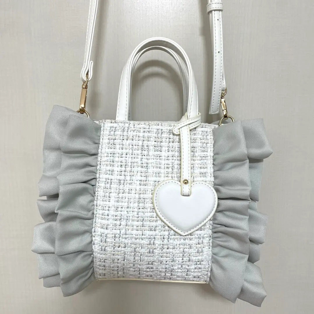 2026年最新】ダイアナ バッグ フリルの人気アイテム - メルカリ