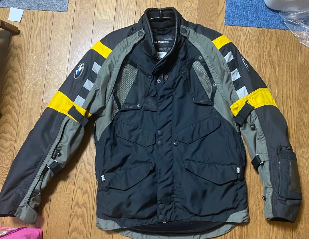 2026年最新】bmw ラリー スーツの人気アイテム - メルカリ