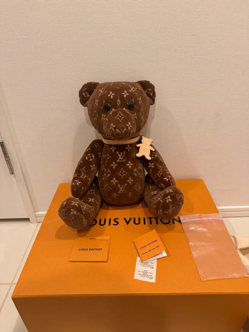 2026年最新】ヴィトン テディベアの人気アイテム - メルカリ