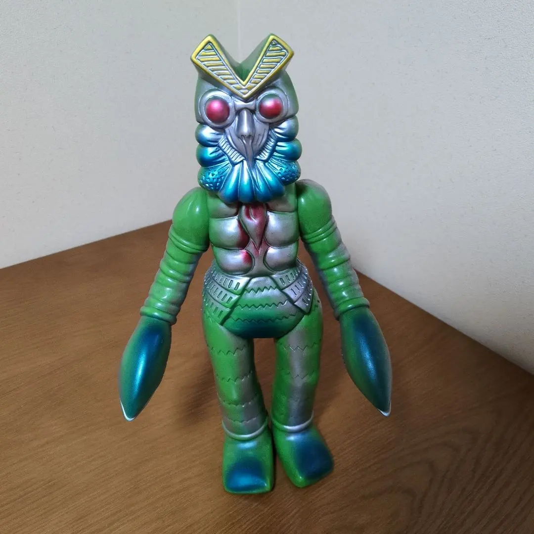 2026年最新】バルタン星人 ジャイアントの人気アイテム - メルカリ