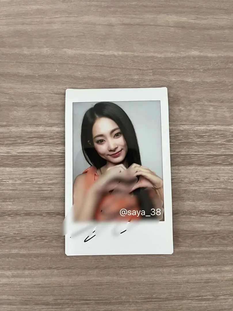 2026年最新】サイン入りチェキ ツウィの人気アイテム - メルカリ