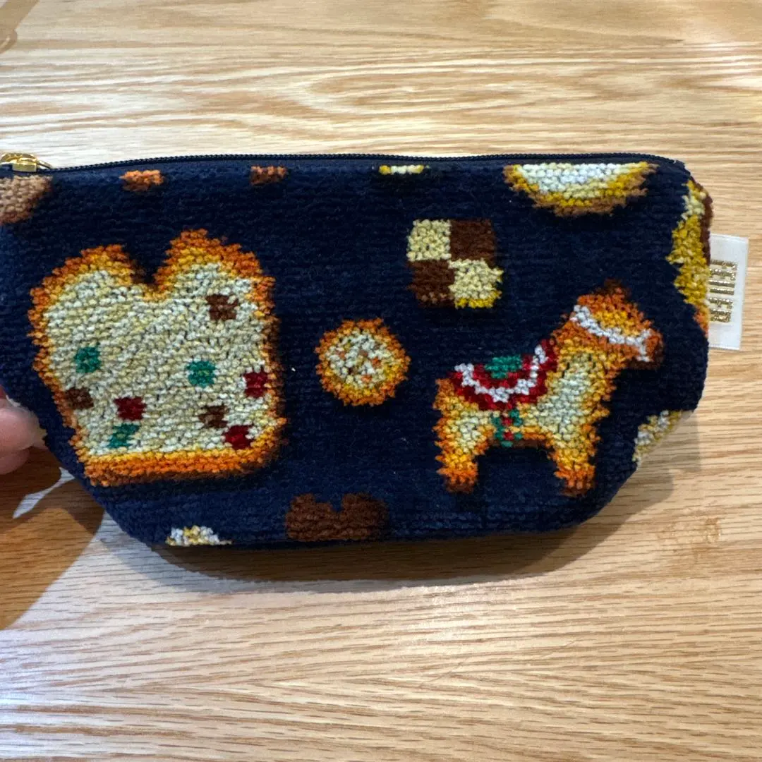 2026年最新】フェイラーハイジマルチケースの人気アイテム - メルカリ