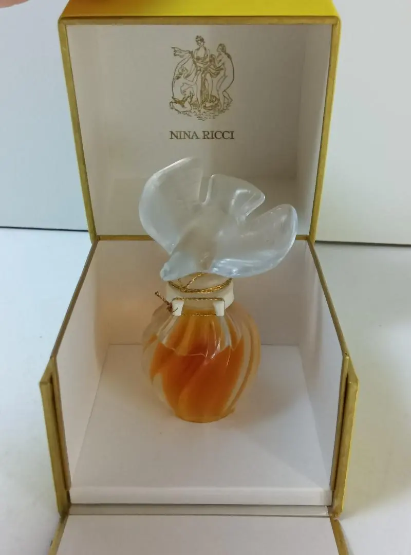 2026年最新】ラリック ニナリッチ 香水瓶の人気アイテム - メルカリ