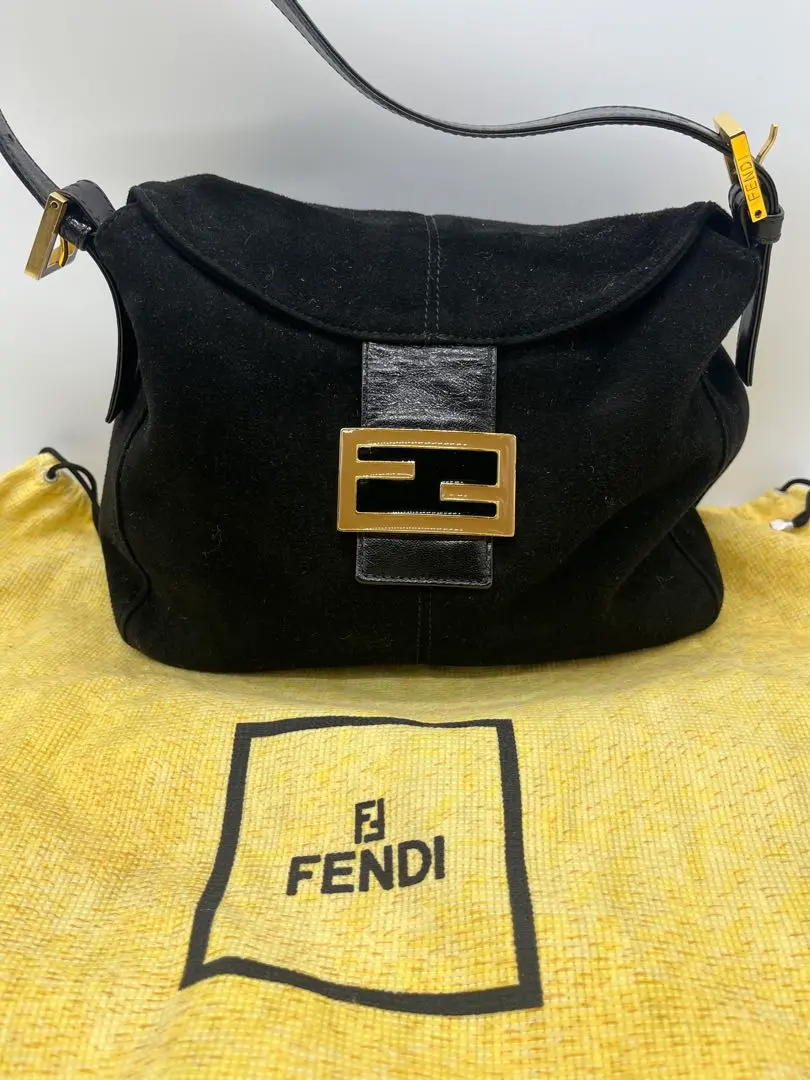 2026年最新】fendi マンマバケット スエードの人気アイテム - メルカリ