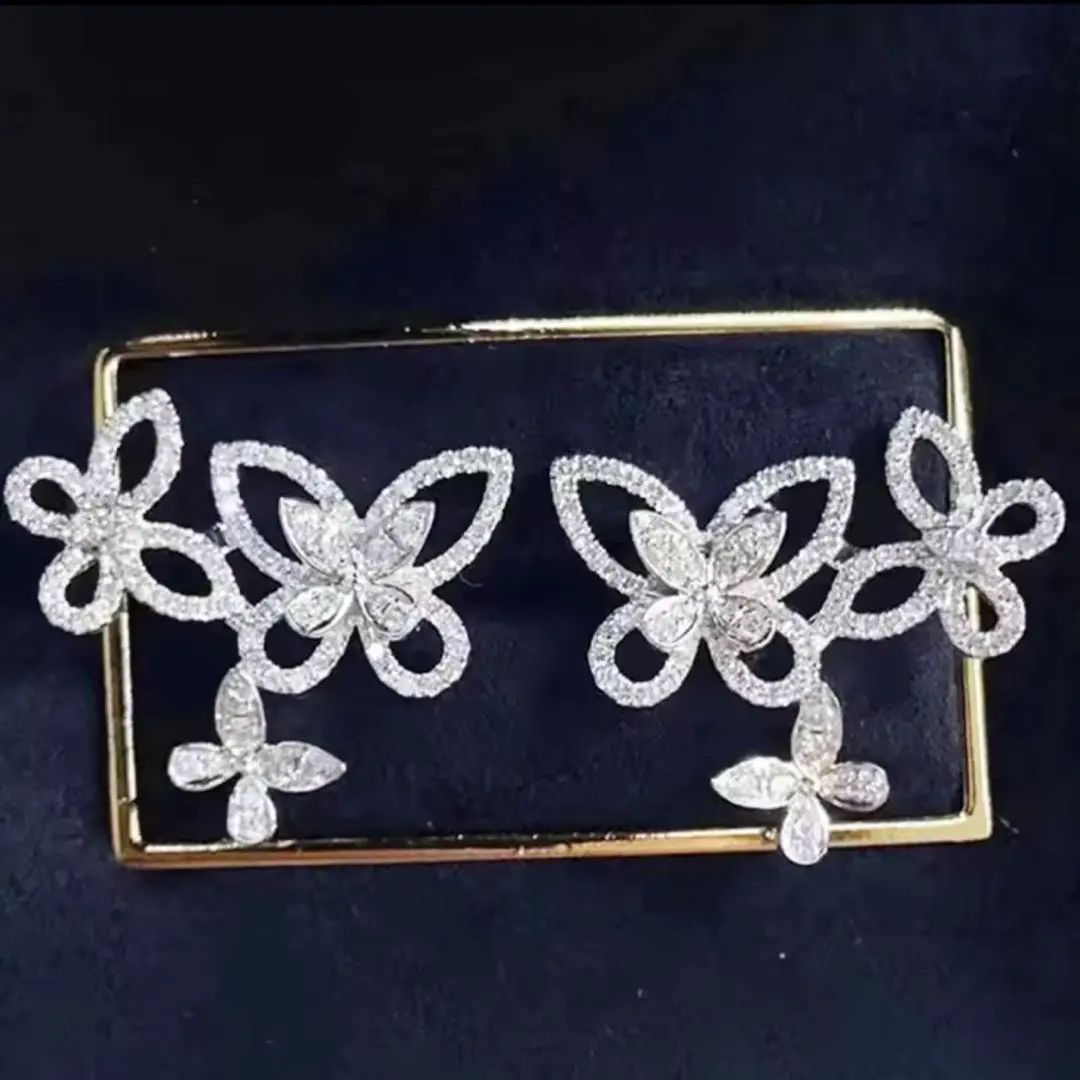 2026年最新】グラフ バタフライ ピアスの人気アイテム - メルカリ