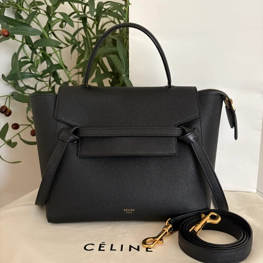 2026年最新】celine フィービー サングラスの人気アイテム - メルカリ