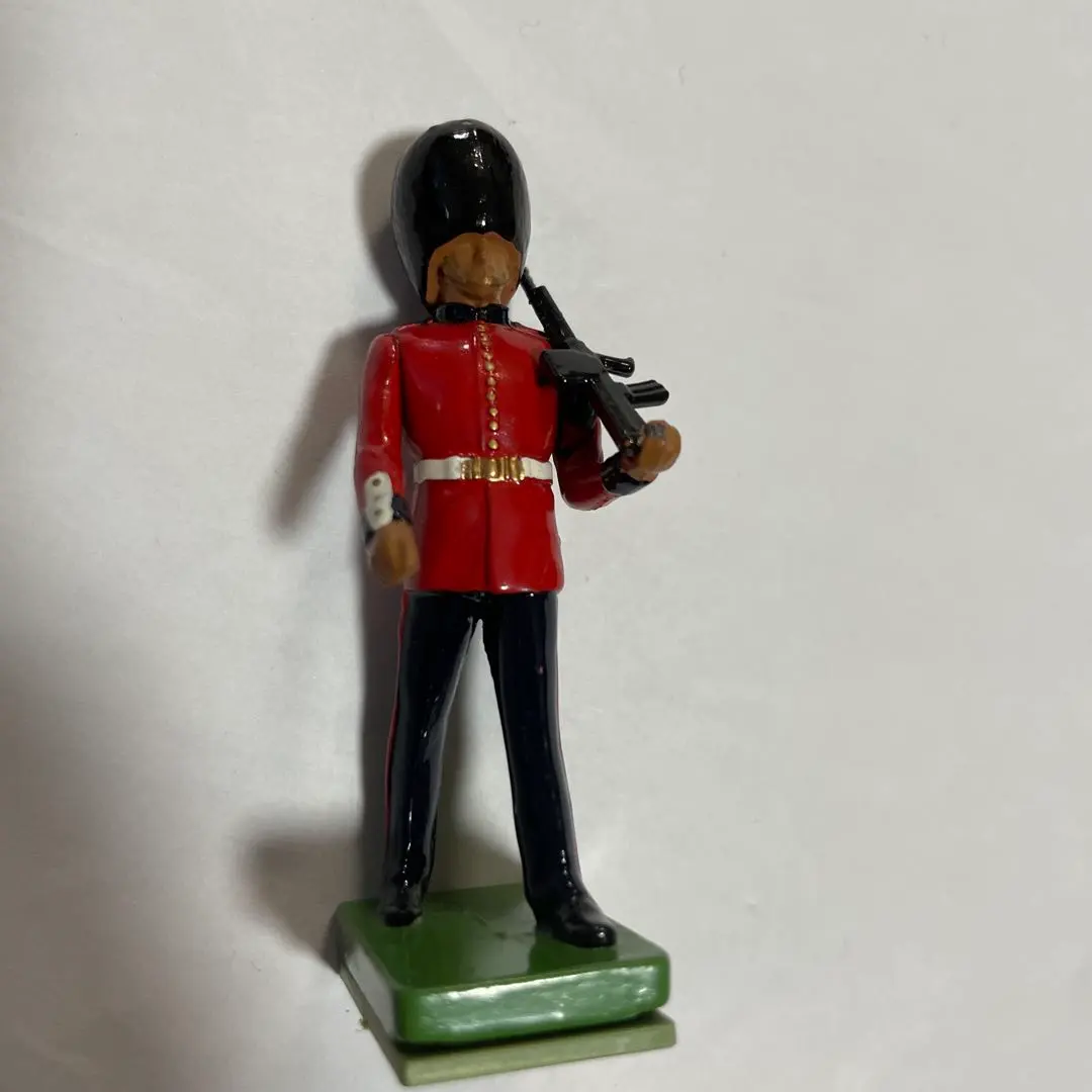 2026年最新】ブリテン社 フィギュアの人気アイテム - メルカリ