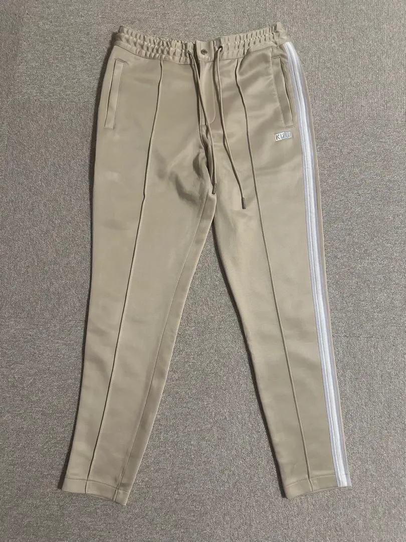 2026年最新】KITHTokyoの人気アイテム - メルカリ