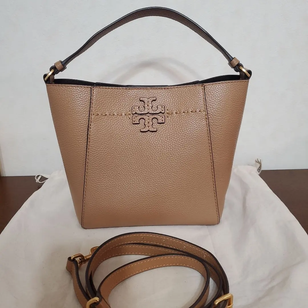 2026年最新】トリーバーチ マックグロー スモールバケットバッグの人気