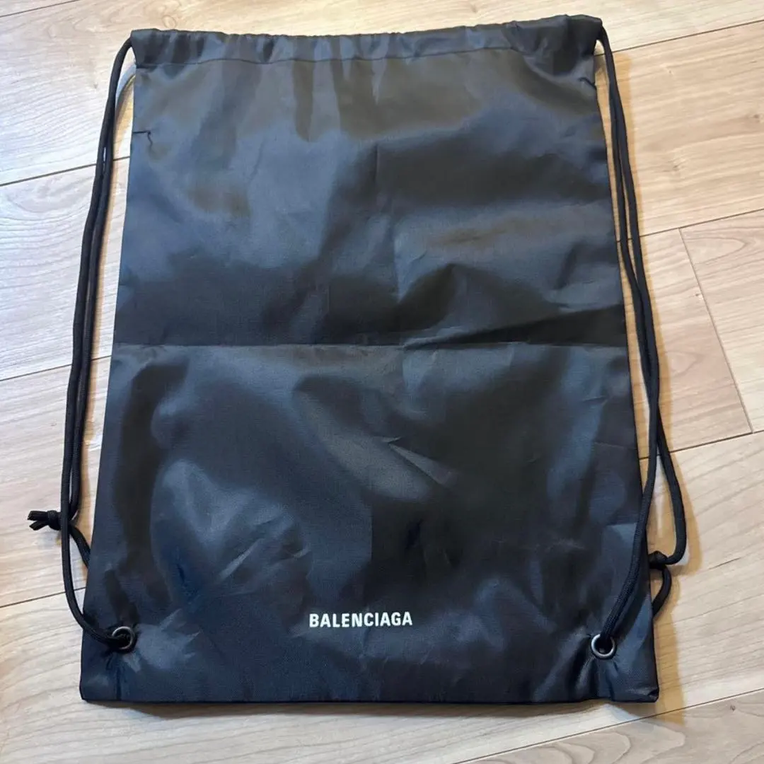 2026年最新】バレンシアガ balenciaga ドローストリングバッグ xs