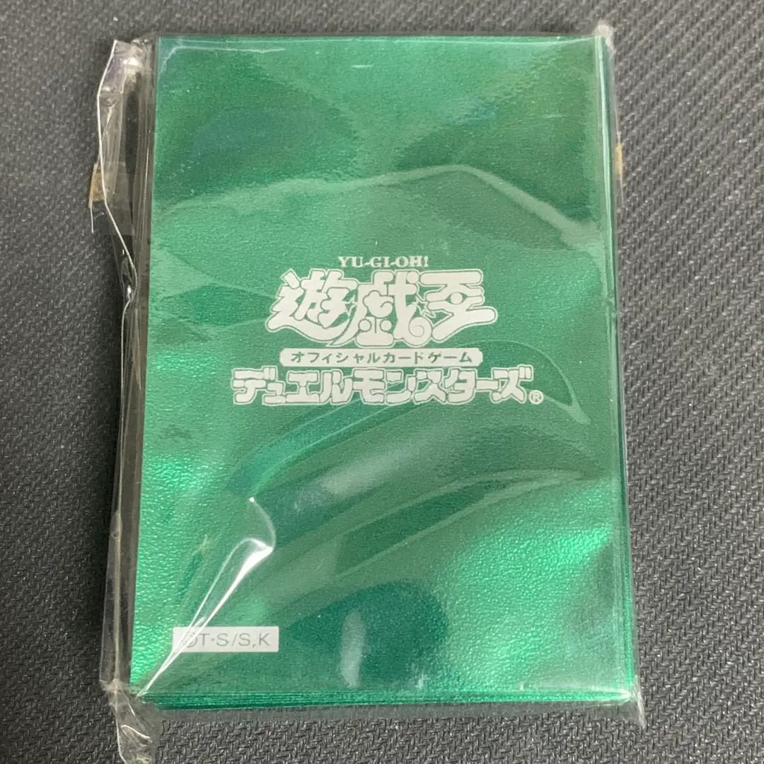 2026年最新】遊戯王 スリーブ 初期ロゴ パープルの人気アイテム - メルカリ