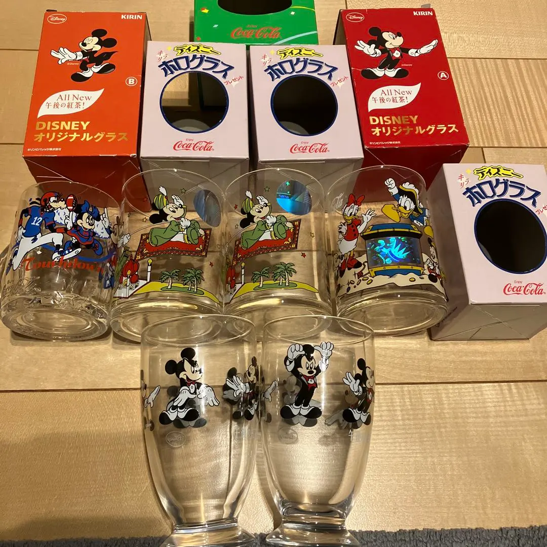 2026年最新】ディズニーホログラスの人気アイテム - メルカリ