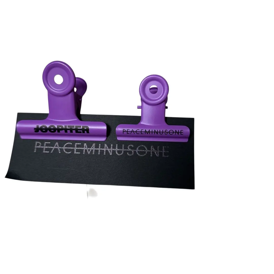 2026年最新】Peaceminusone クリップの人気アイテム - メルカリ